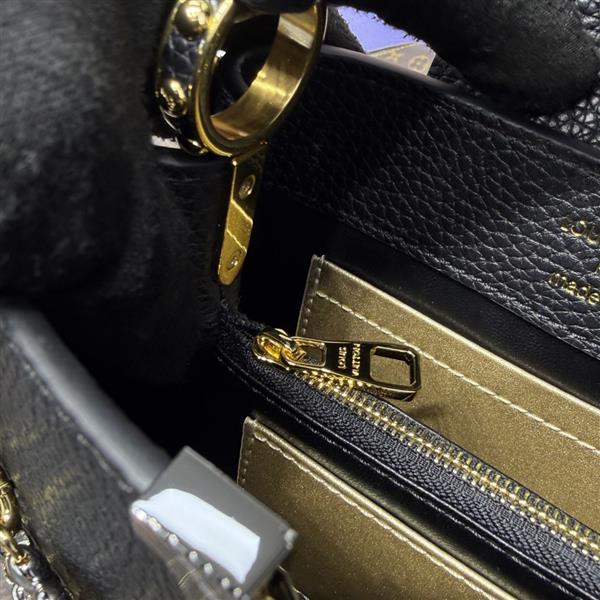 2026120185550208 270